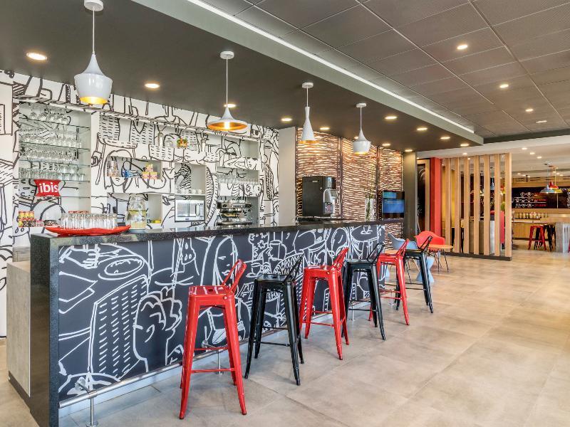 Ibis Budget Calama Esterno foto