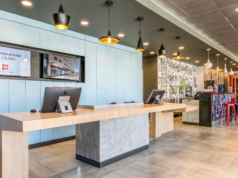 Ibis Budget Calama Esterno foto