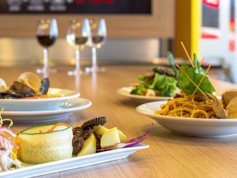 Ibis Budget Calama Esterno foto